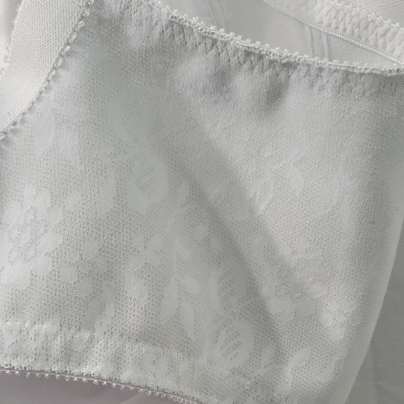 Playtex Classic White No Wire Full coverage Wide Straps Bra plus Size 50DD - Picture 4 of 8